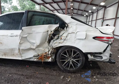 2018 Toyota Camry Se z USA, uszkodzony, nr VIN 4T1B11HK5JU566002